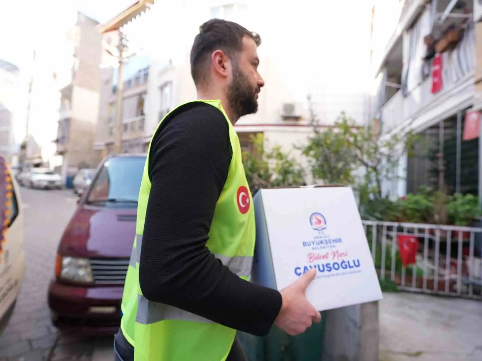 Büyükşehir online gıda kolisi desteğini sürdürüyor - 2