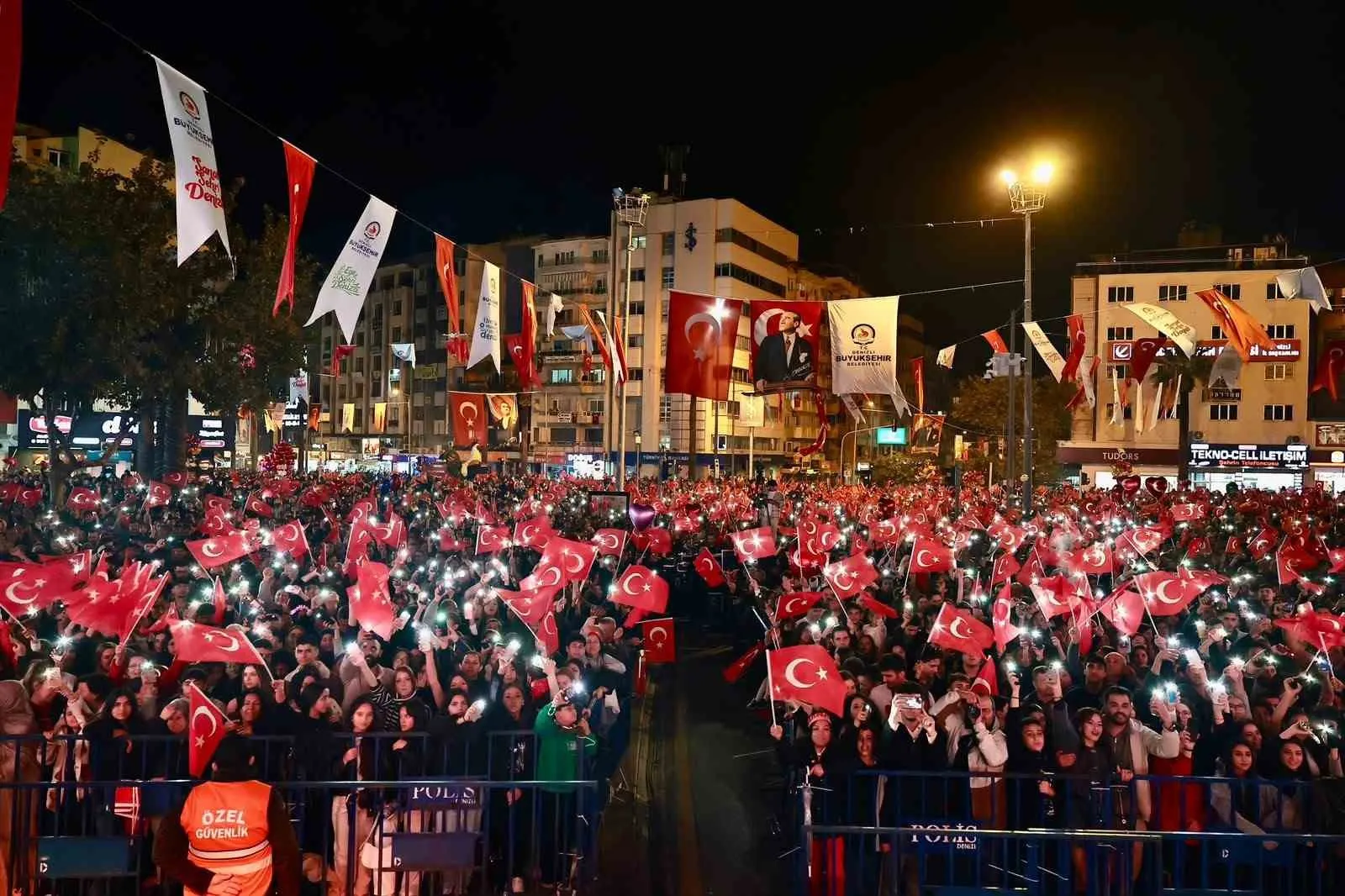 Binlerce Denizlili Cumhuriyet için yürüdü - 3