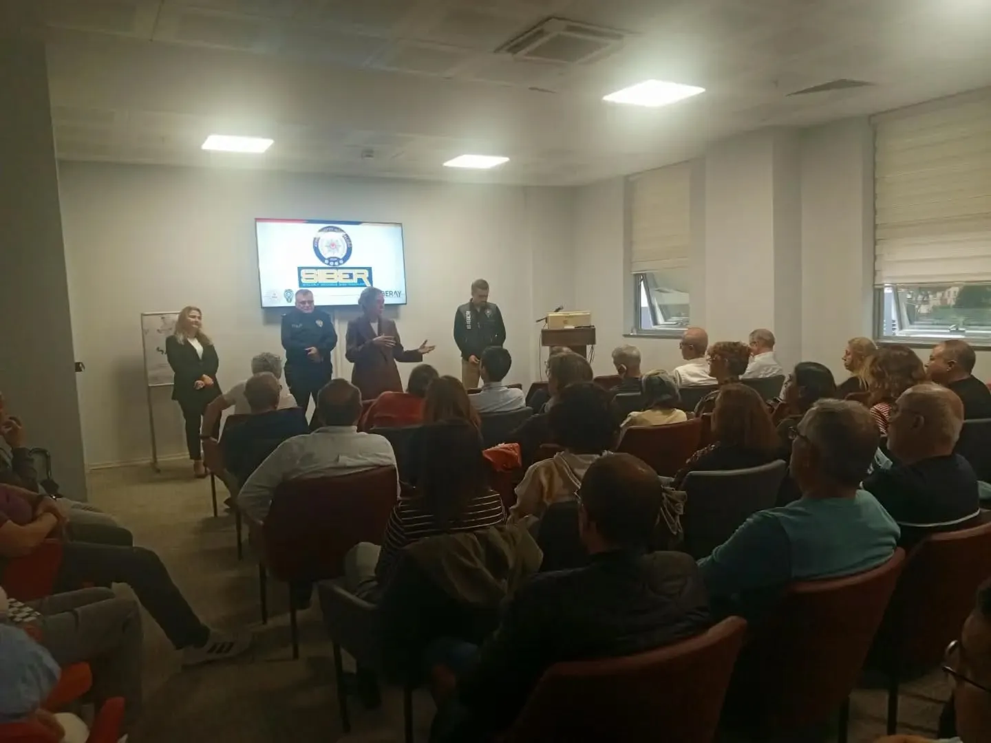 Nazilli’de sağlık personeline siber güvenlik eğitimi verildi - 2