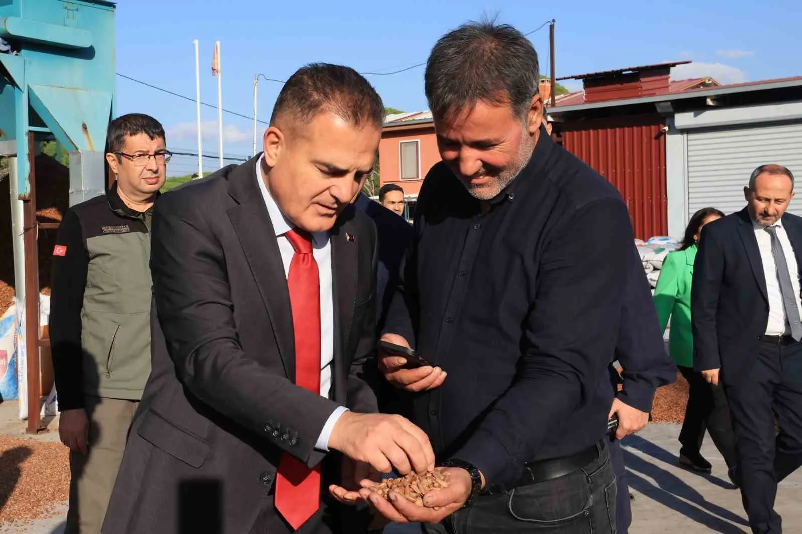 Vali Akbıyık, künar üreticilerinin taleplerini dinledi - 3