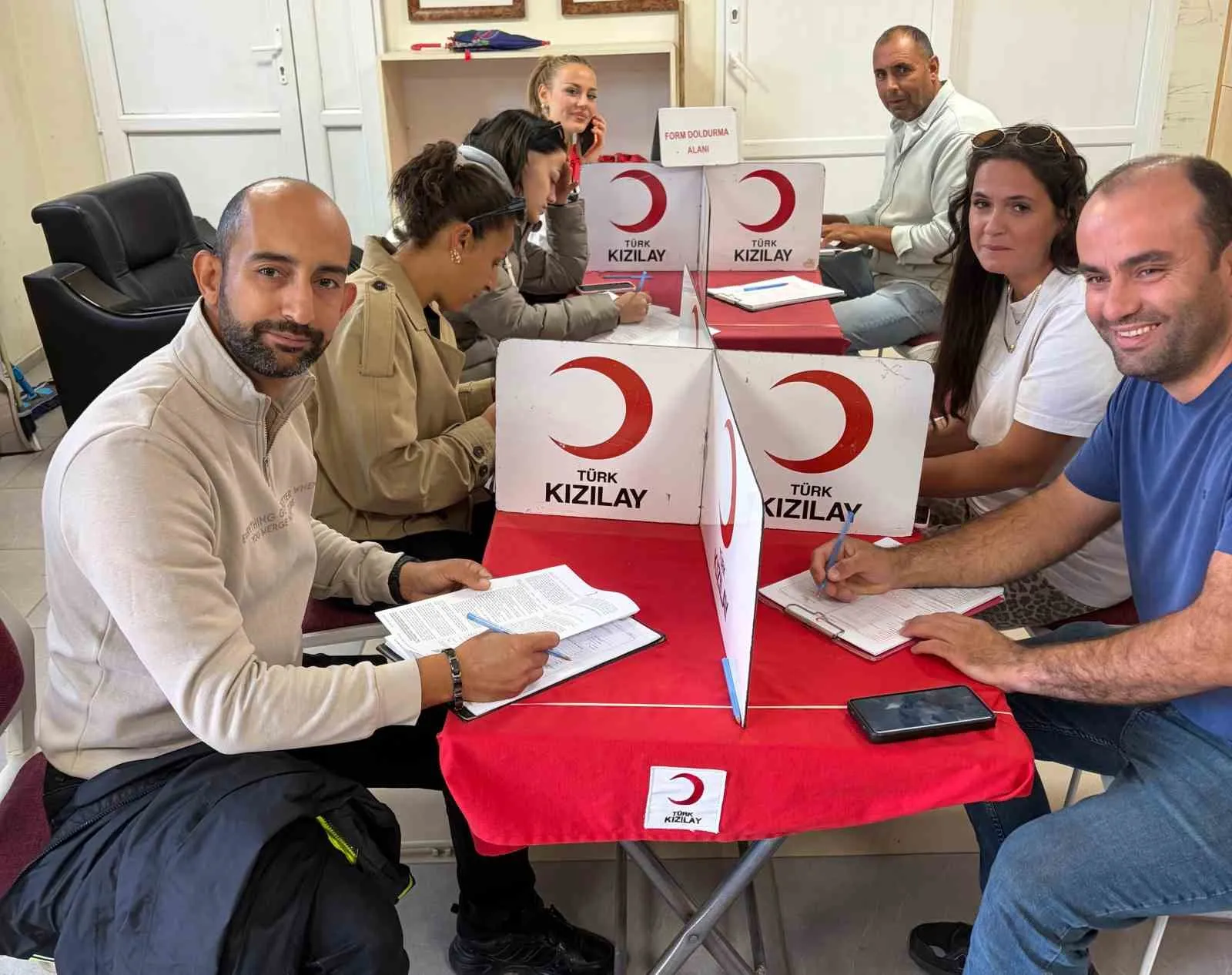 Çeşme’de Kızılay’a 97 ünite kan bağışı - 3