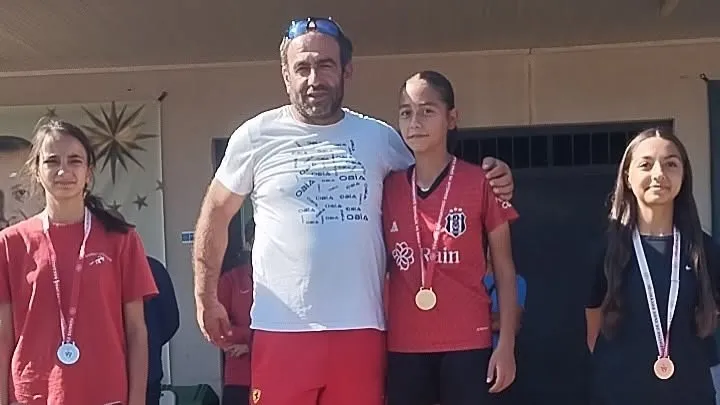 Aydınlı 4 öğrenci atletizmde bölge yarışlarına katılacak - 5