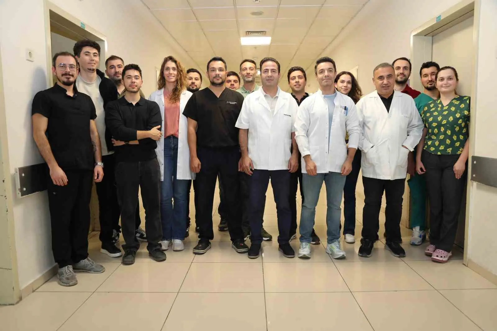 Açık kalp ameliyatına gerek kalmadan mitral kapak onarımı gerçekleştirildi - 2