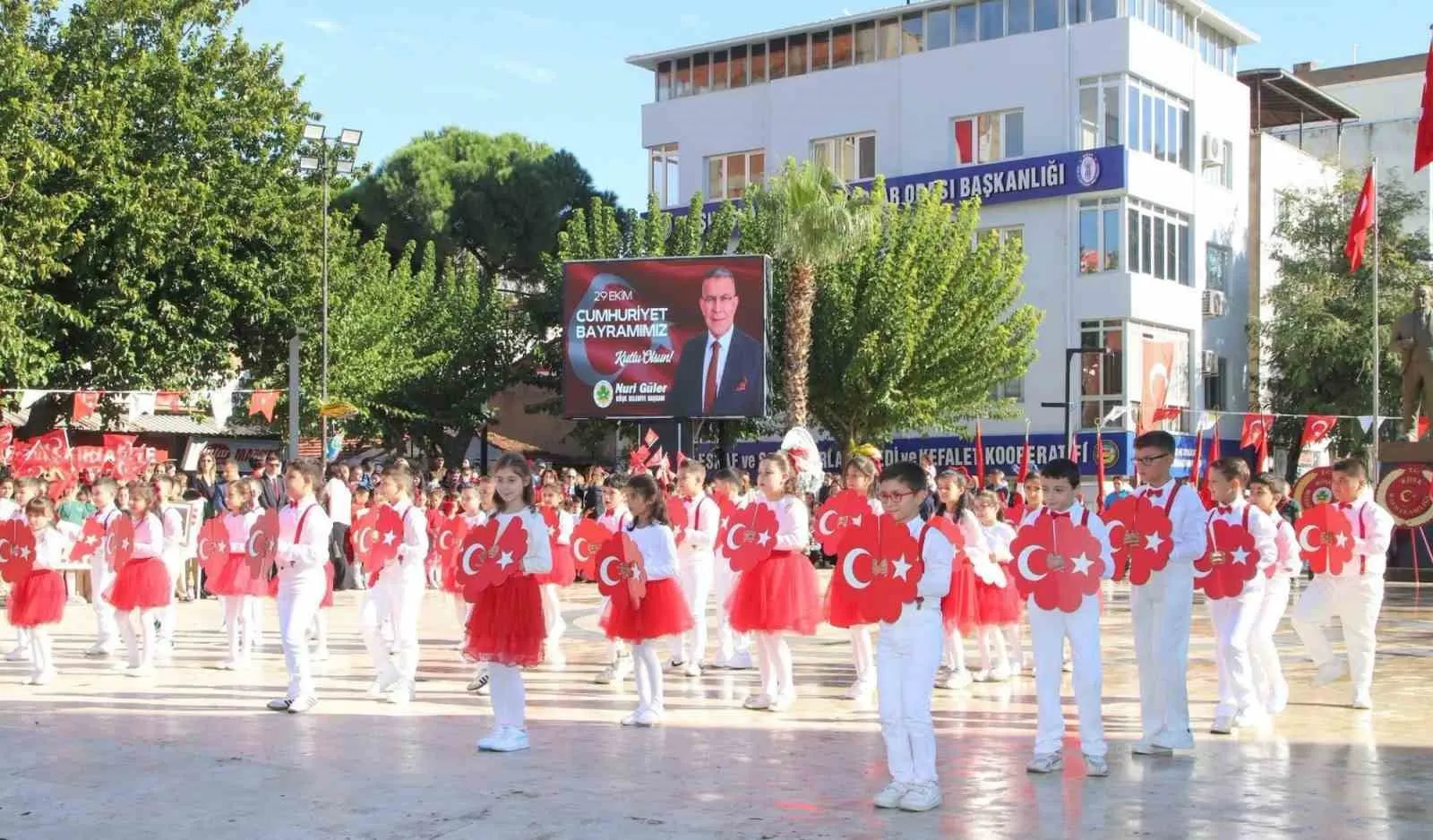 Köşk’te 29 Ekim Cumhuriyet Bayramı’nın 103.yılı coşkusu yaşandı - 2