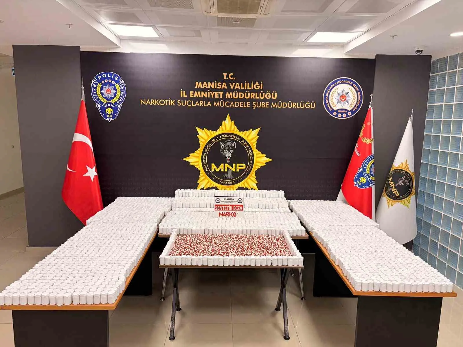Manisa’daki uyuşturucu operasyonunda 2 şüpheli tutuklandı