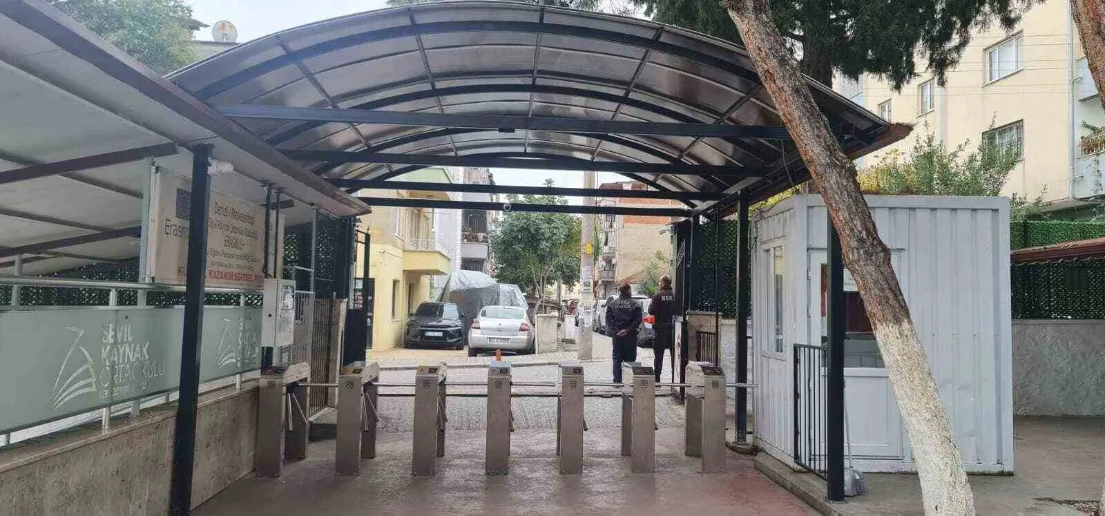 Denizli’de okullarda dedektörlü güvenlik seferberliği - 4
