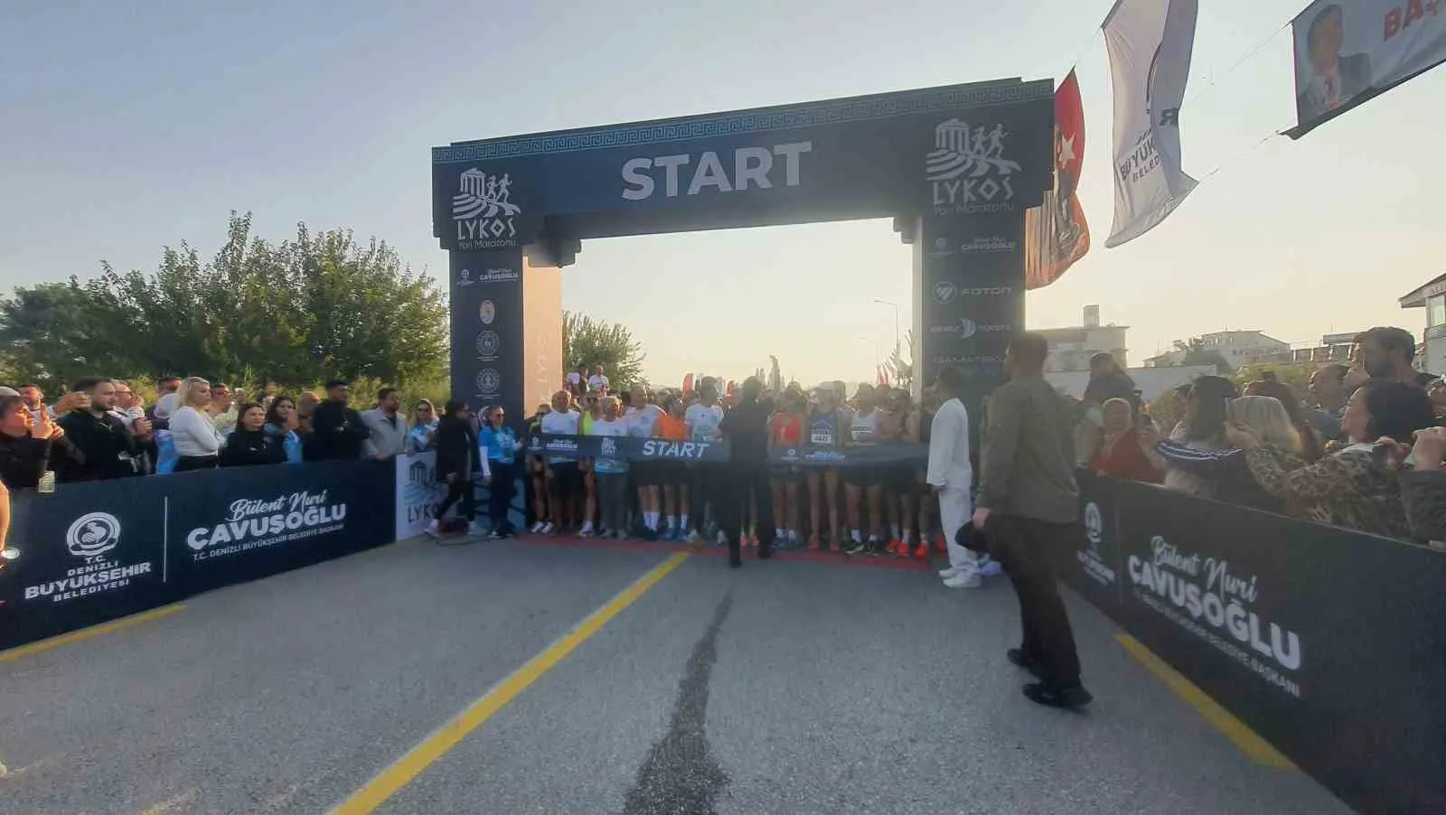 Lykos yarı maratonu’nda binlerce kişi koştu - 7