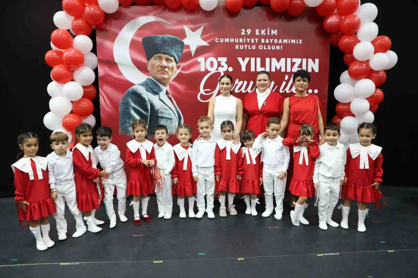 Didim Belediyesi’nden miniklerle Cumhuriyet Bayramı kutlaması - 7