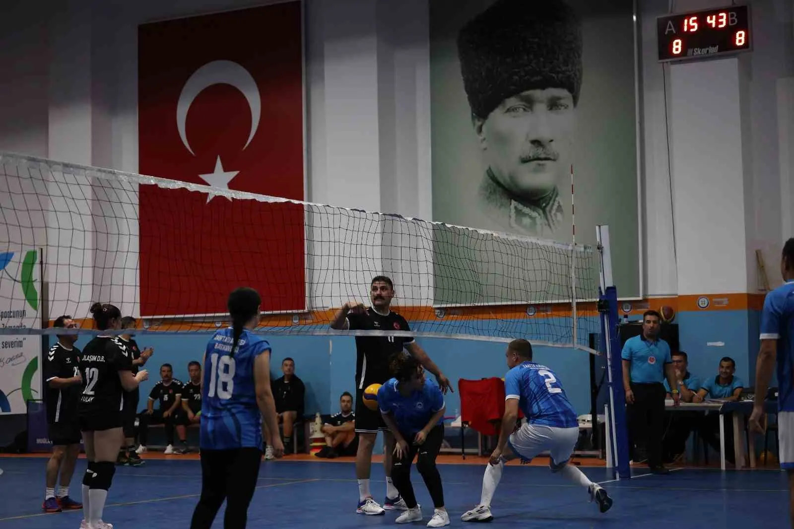 Cumhuriyet Kupası’nda büyükşehir personeli sahada buluştu - 2
