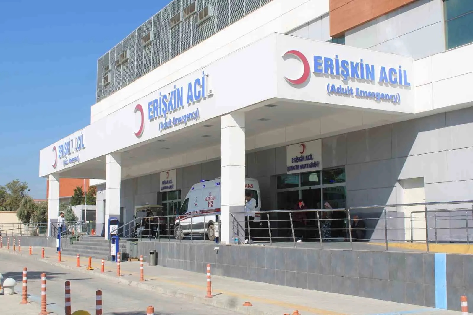 Aydın’da gıda zehirlenmesi: 3 öğrenci hastaneye kaldırıldı
