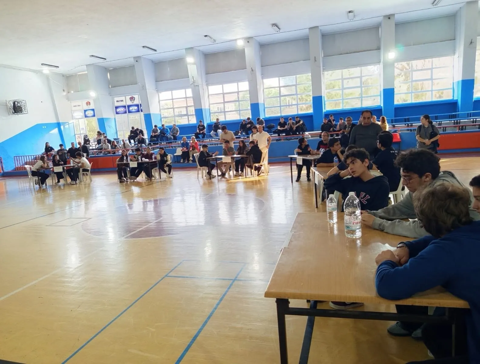 Efeler’de çevre bilinci yarışmasında dereceye giren okullar ödüllendirildi - 5