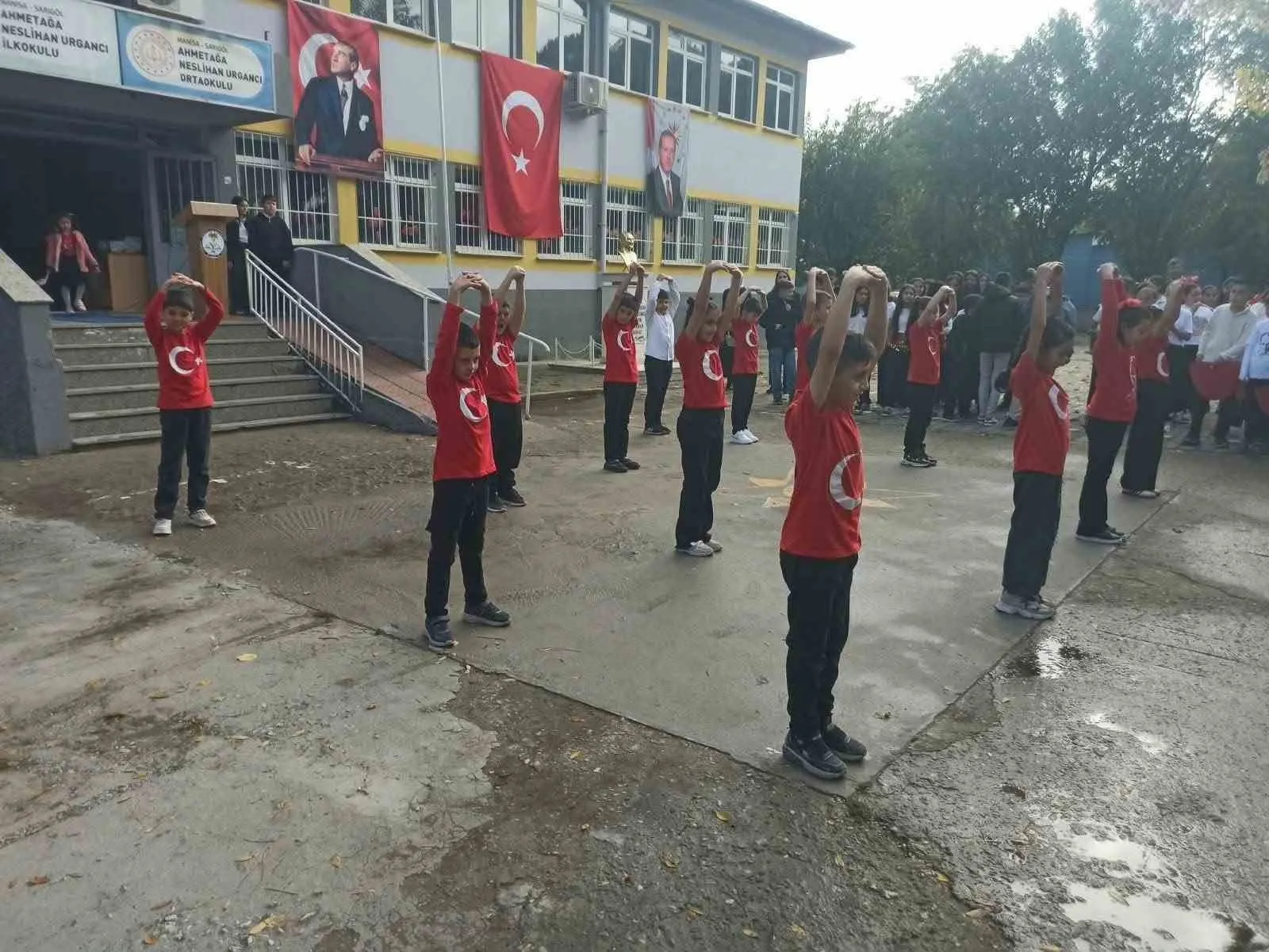 Cumhuriyetin 103. yılına özel hazırlanan hatıra köşesine yoğun ilgi - 2