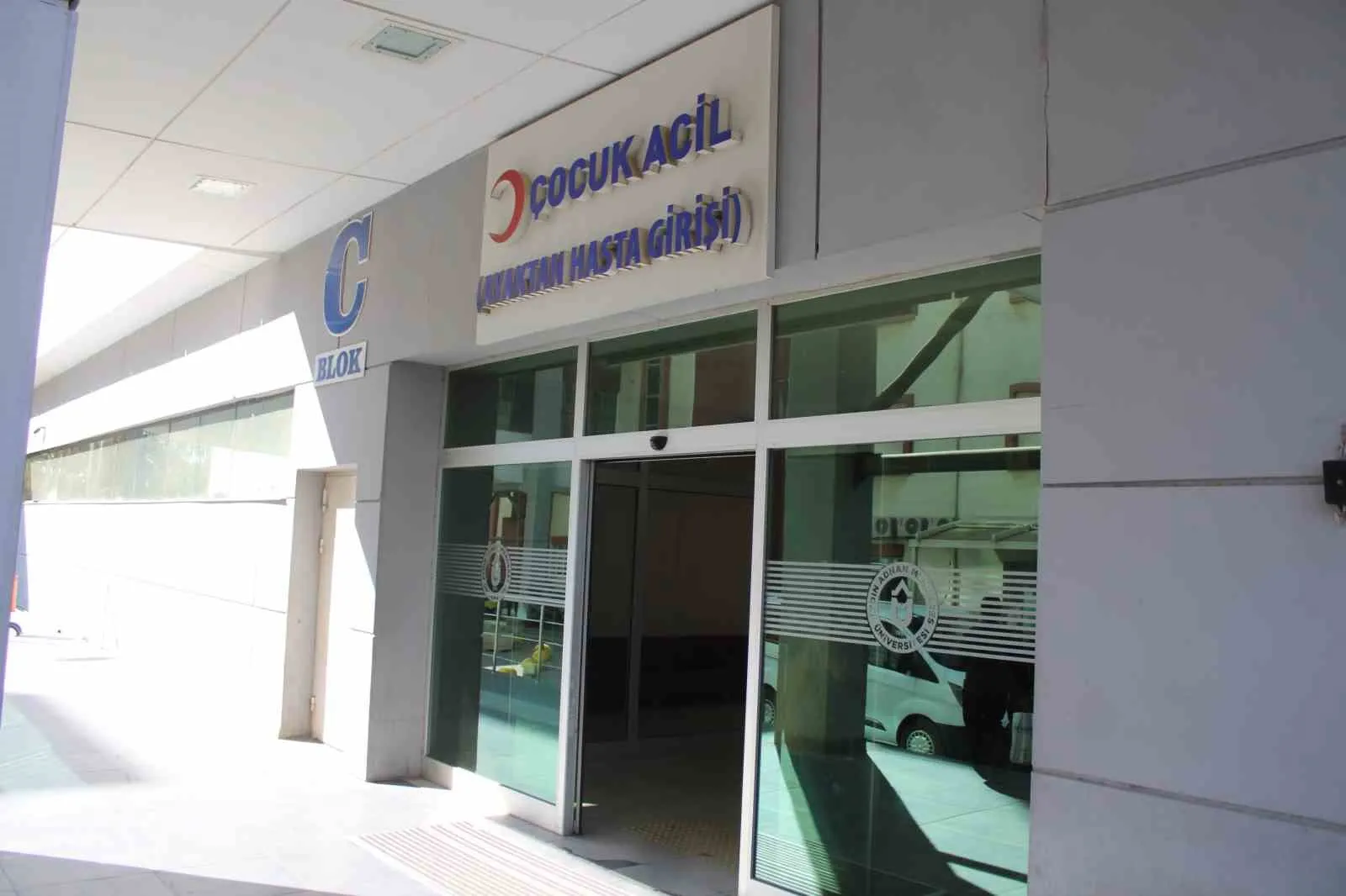 Aydın’da gıda zehirlenmesi: 3 öğrenci hastaneye kaldırıldı - 3