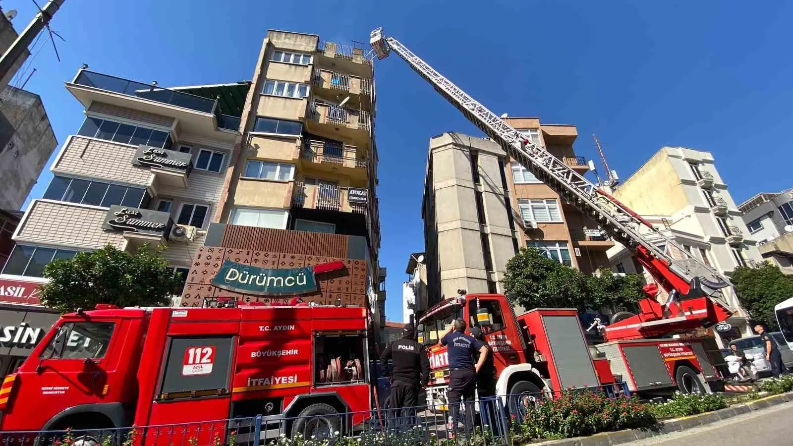 Dürümcünün bacasında çıkan yangın panikletti - 3