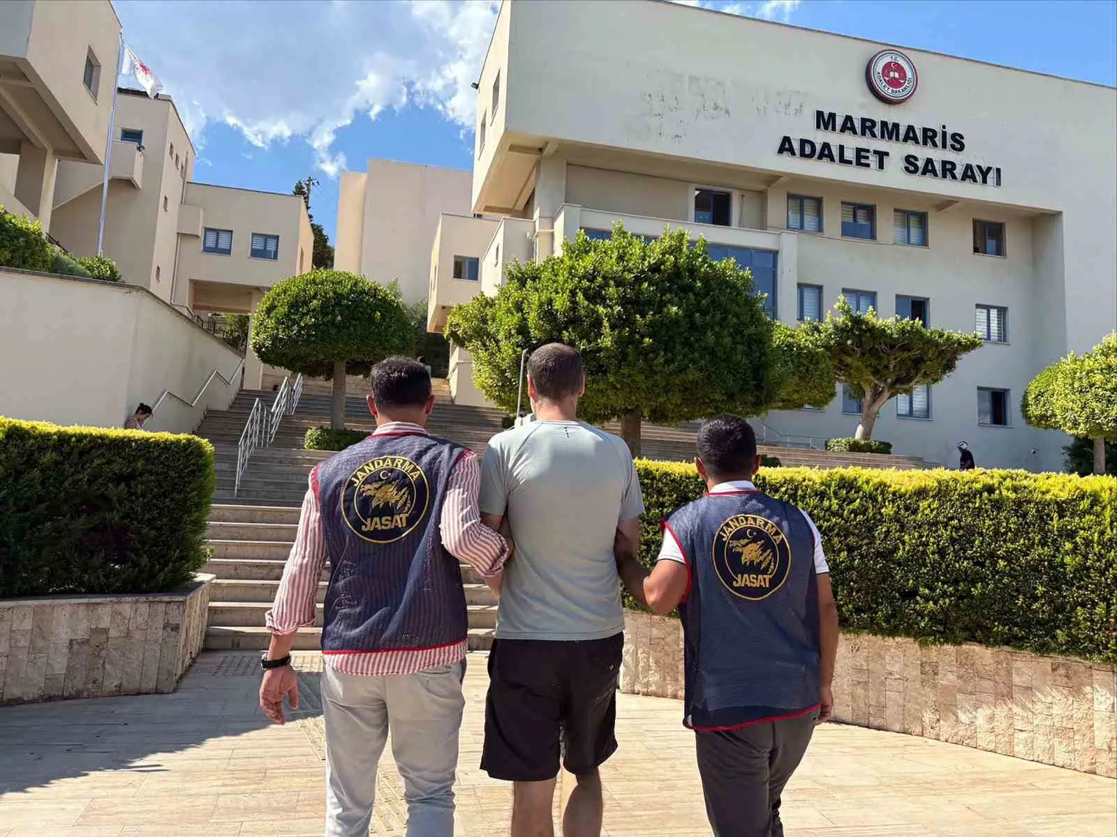 Jandarma tarafından araması bulunan 27 şahıs tutuklandı