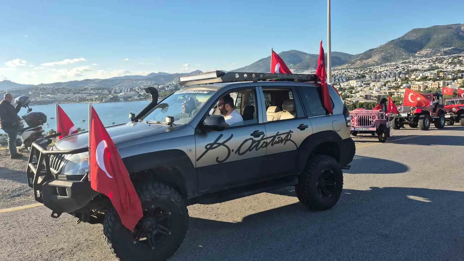 Bodrum’da arazi araçlarıyla bayram kutlaması - 4