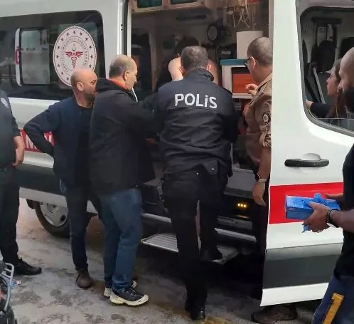 Kuşadası’nda bıçaklı panik - 3