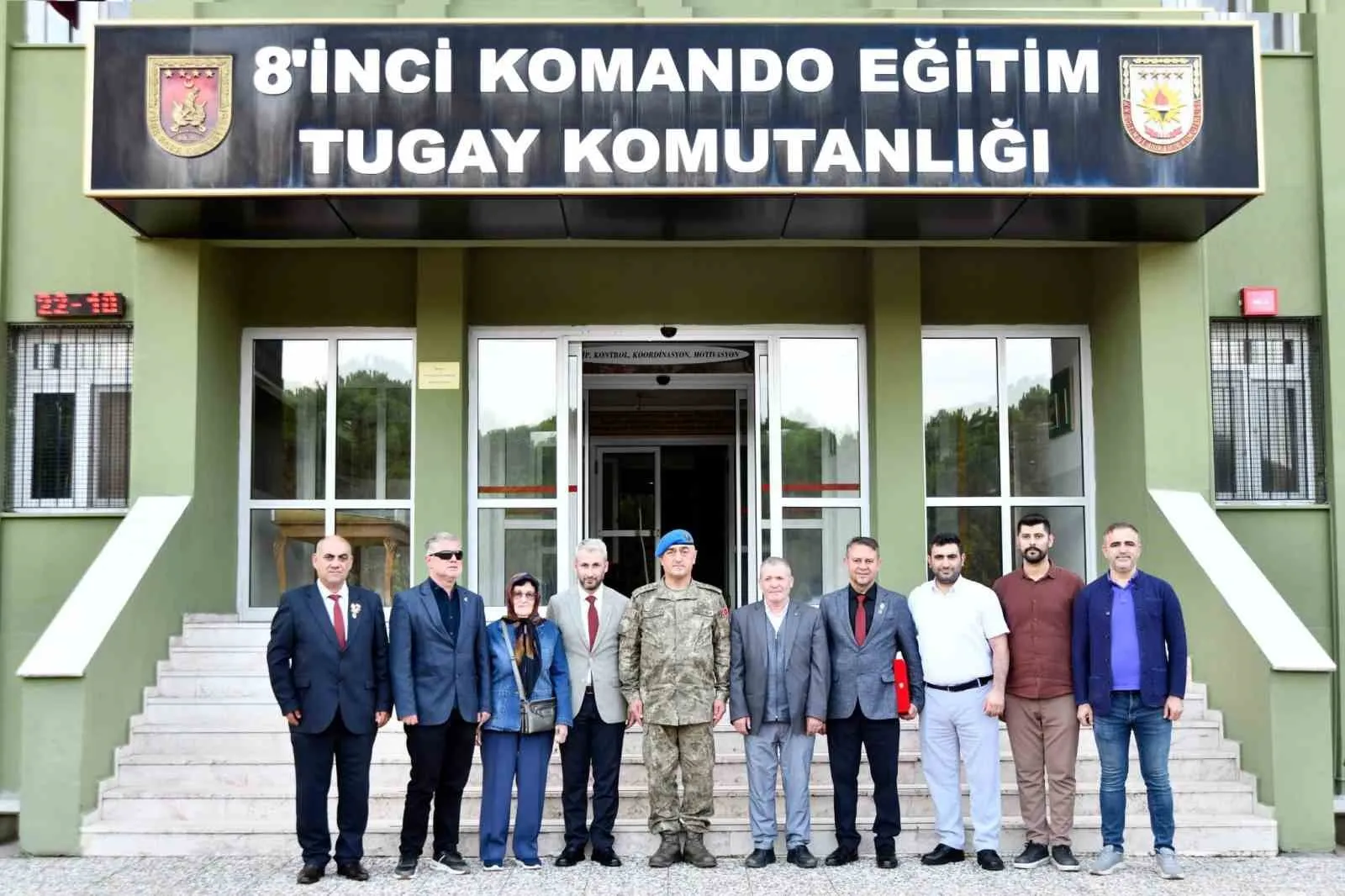 Şehit aileleri ve gazilerden Albay Altınok’a anlamlı ziyaret - 4