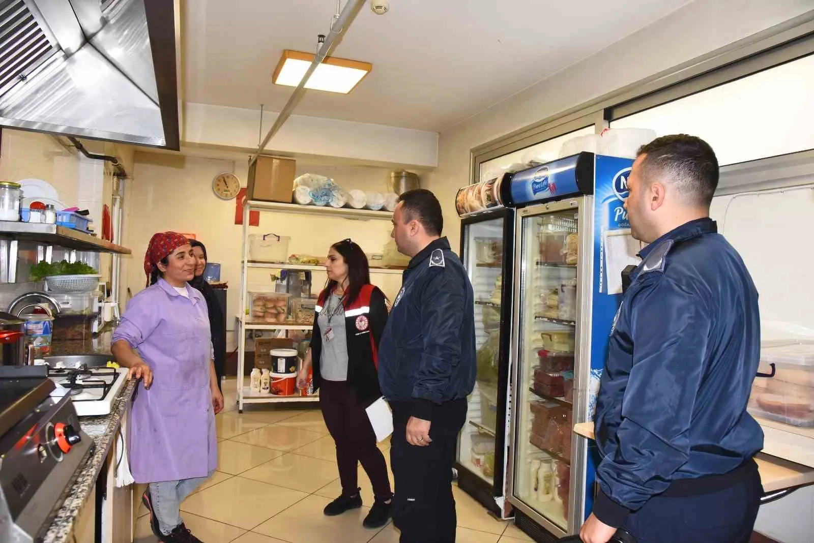 Menemen’de okul kantinlerine sıkı denetim - 3