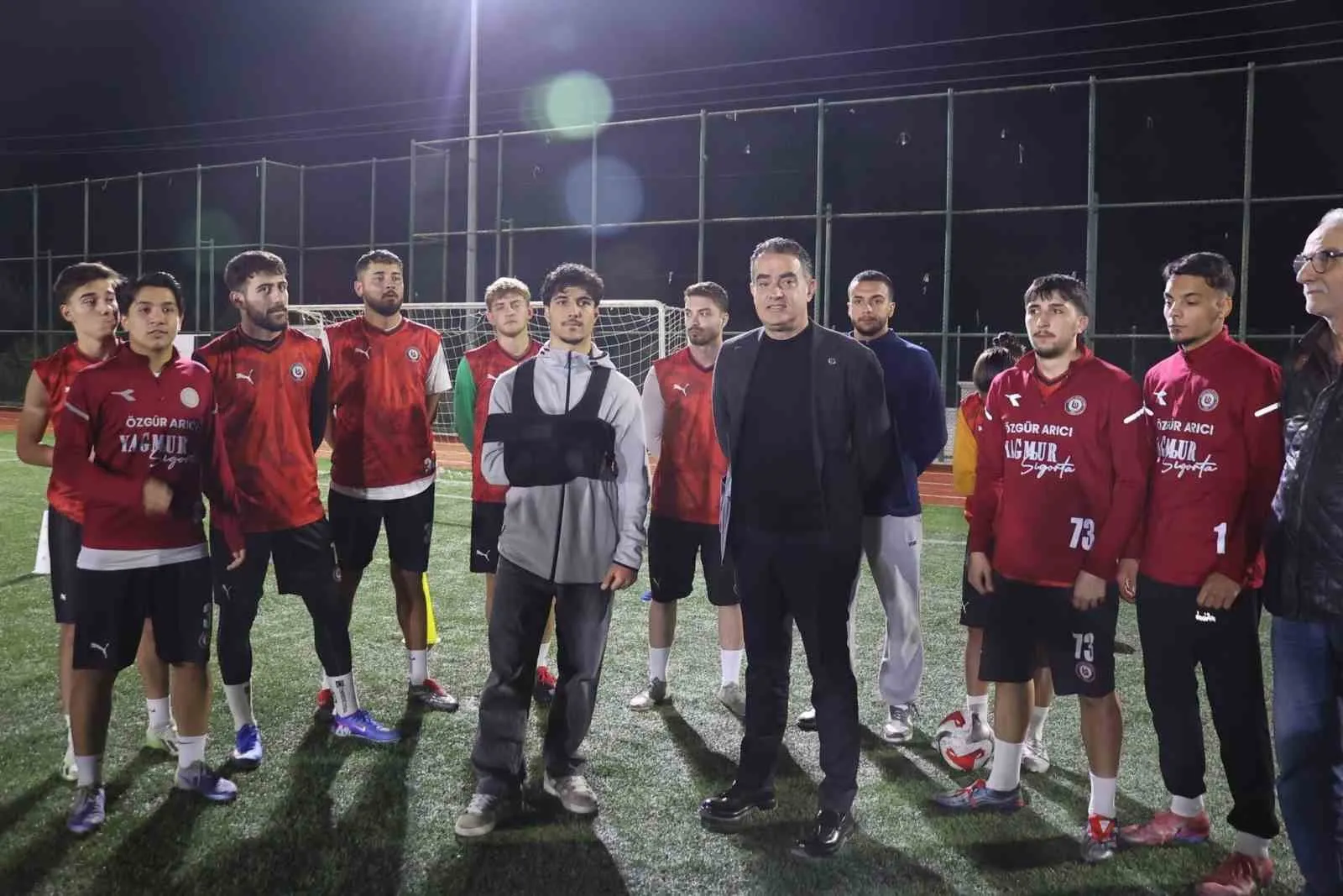 Kazanın ardından göreve dönen Arıcı’dan Koçarlı Belediyespor’a moral desteği - 3