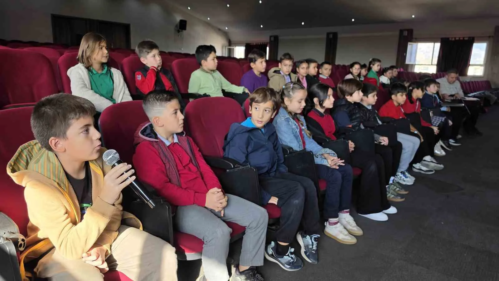 Nazilli’de İlçe Milli Eğitim Müdürü Güner, öğrencileri dinledi - 2