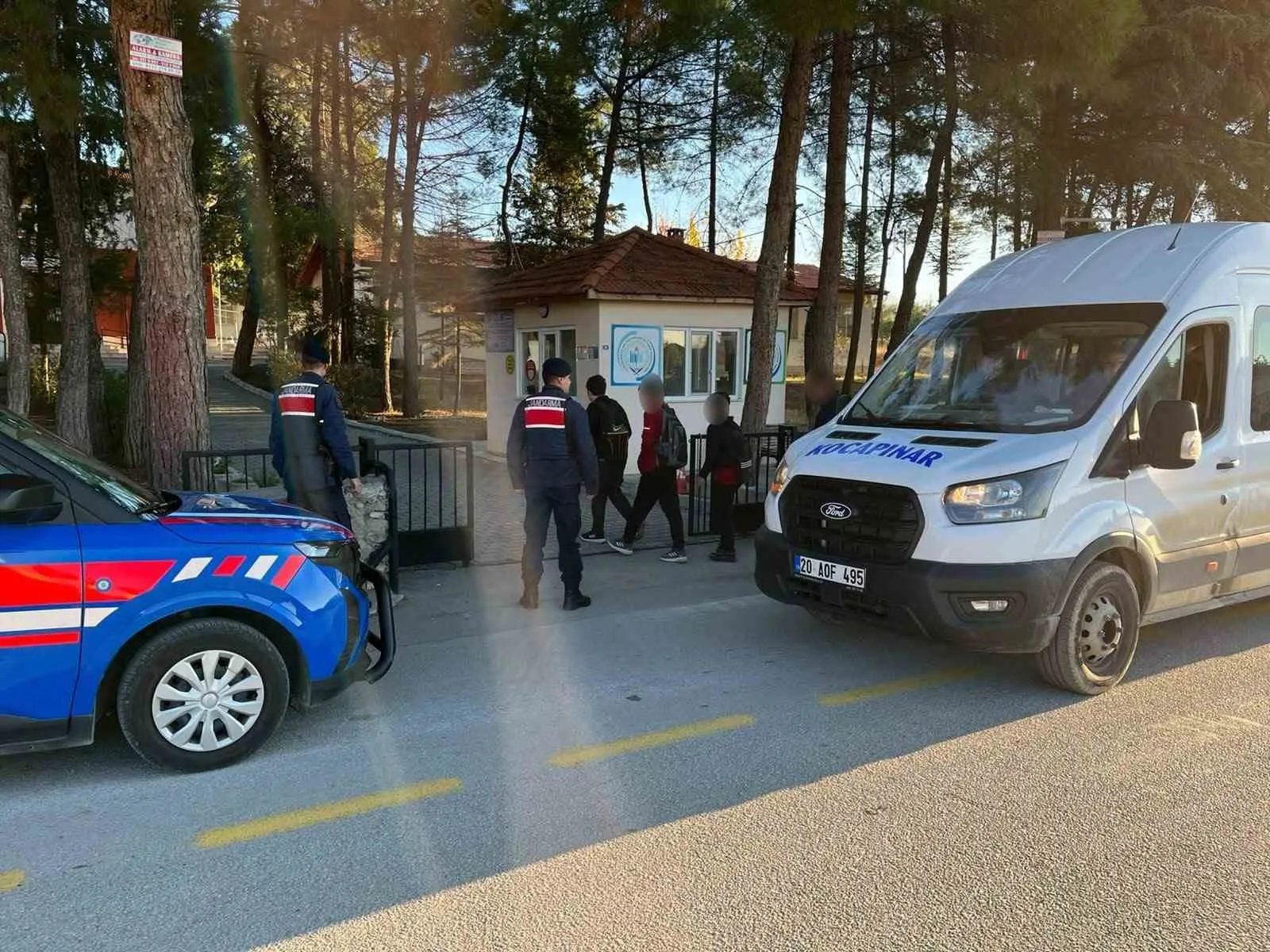 Denizli’de okullarda dedektörlü güvenlik seferberliği - 3