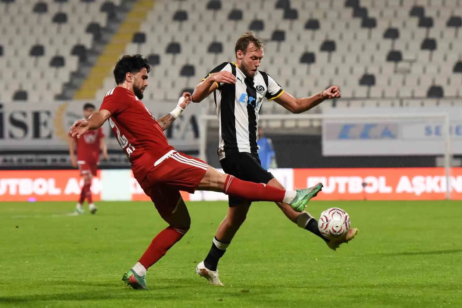 Trendyol 1. Lig: Manisa FK: 2 - Batman Petrolspor: 1 - 5