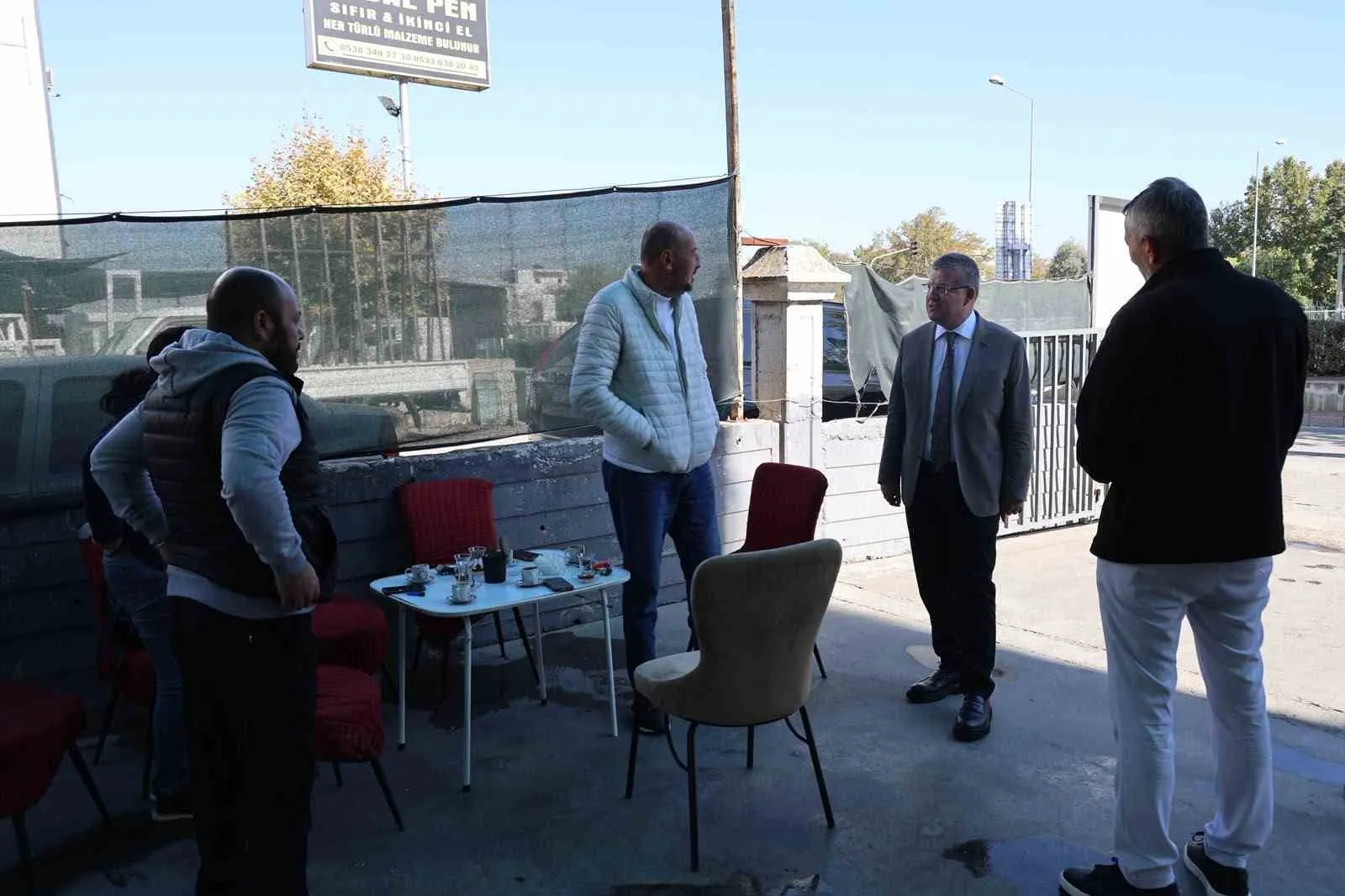 AK Parti Denizli İl Başkanı Subaşıoğlu’ndan Hacı Kaplanlar’da esnaf ziyareti - 4