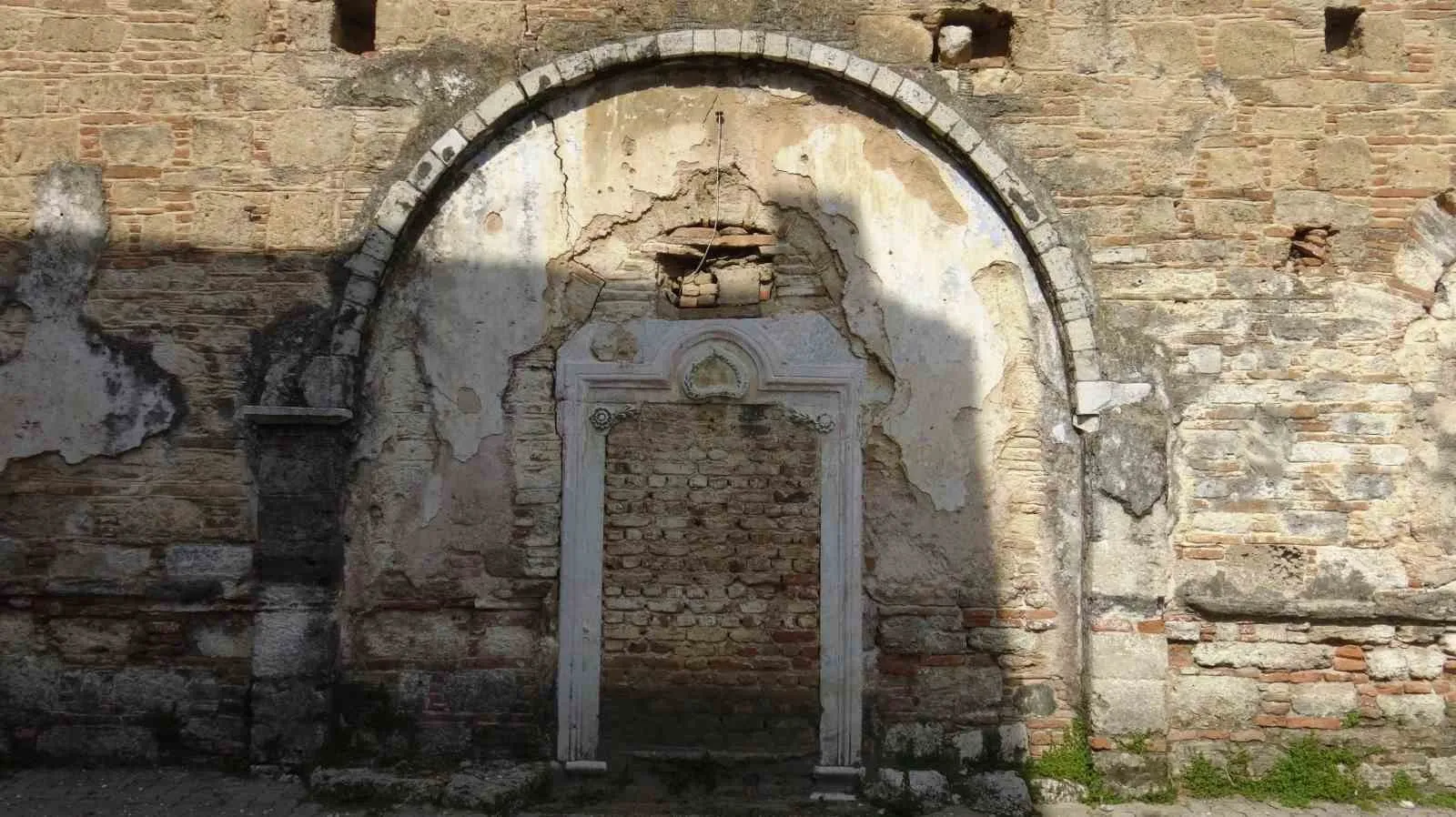 Aydın’ın 166 yıllık Başmelek Kilisesi kurtarılmayı bekliyor - 4