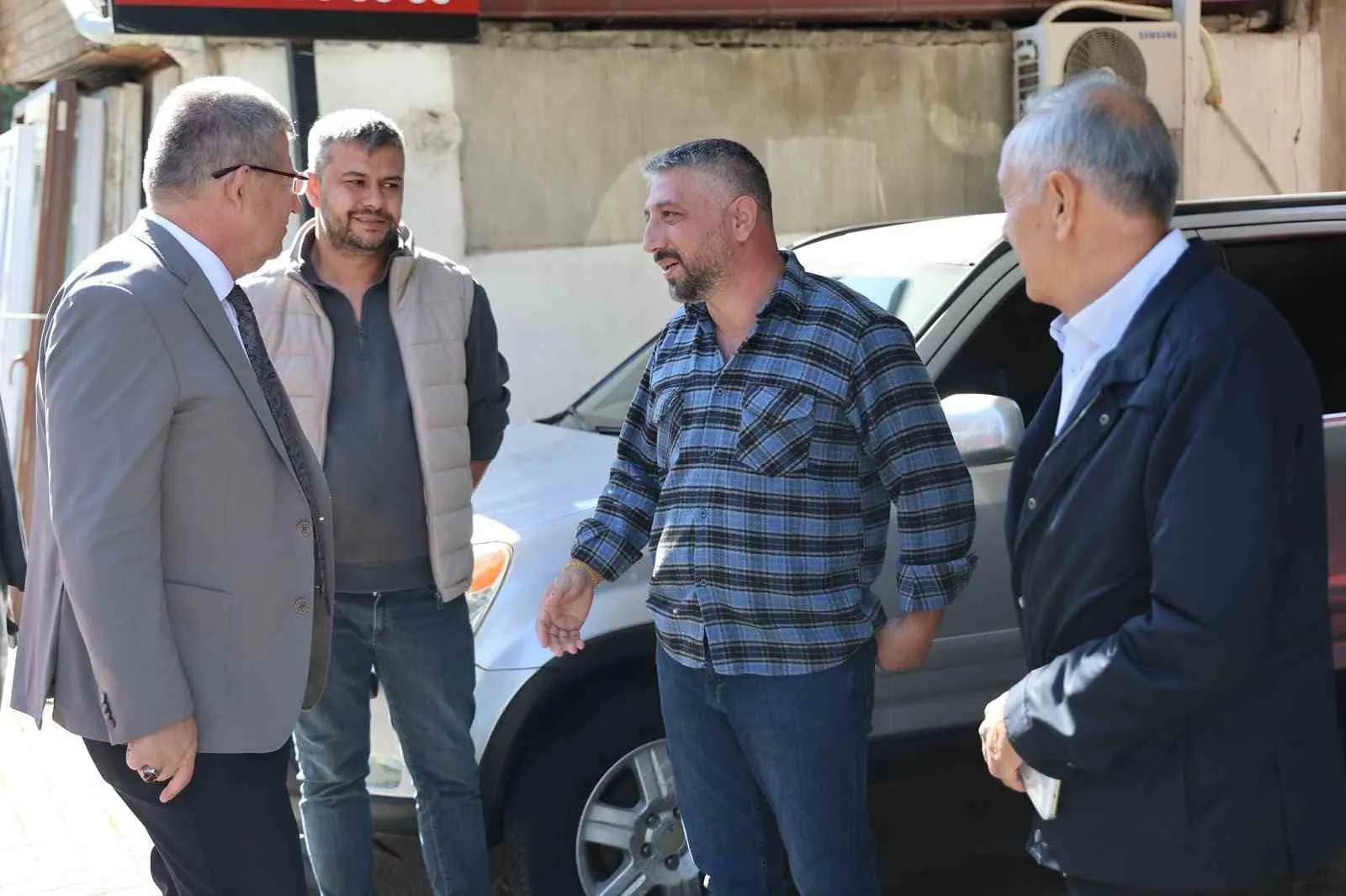 AK Parti Denizli İl Başkanı Subaşıoğlu’ndan Hacı Kaplanlar’da esnaf ziyareti - 5