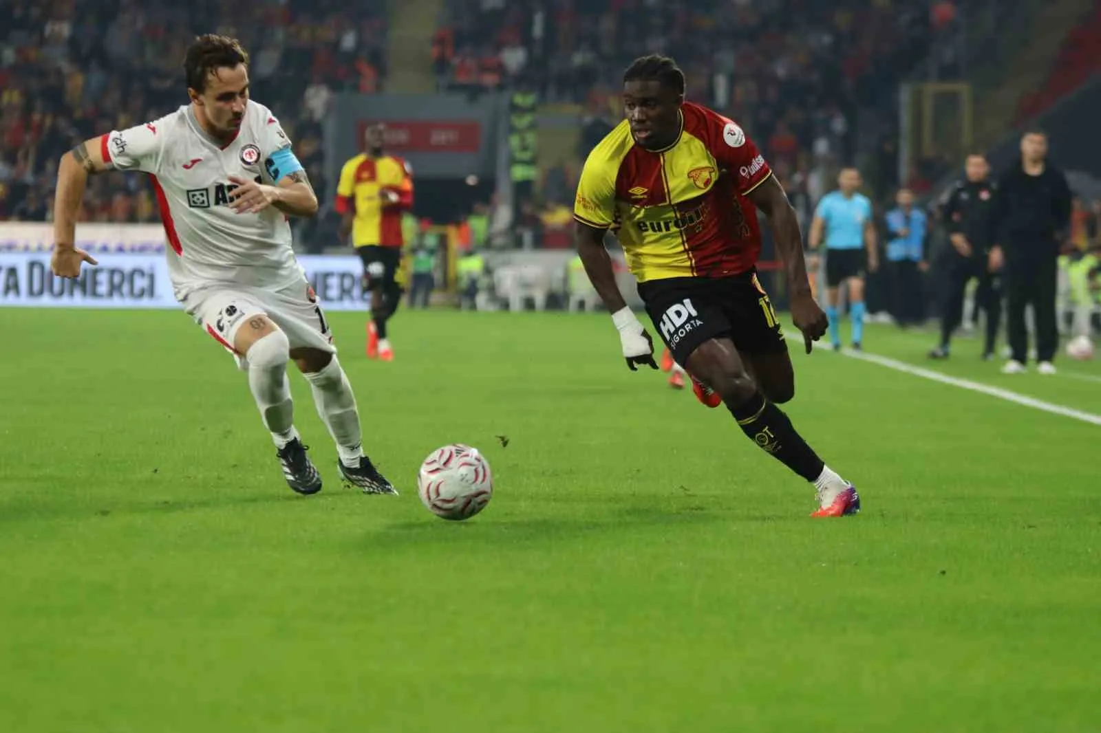 Trendyol Süper Lig: Göztepe: 2 - Çorum FK: 0 (Maç sonucu)