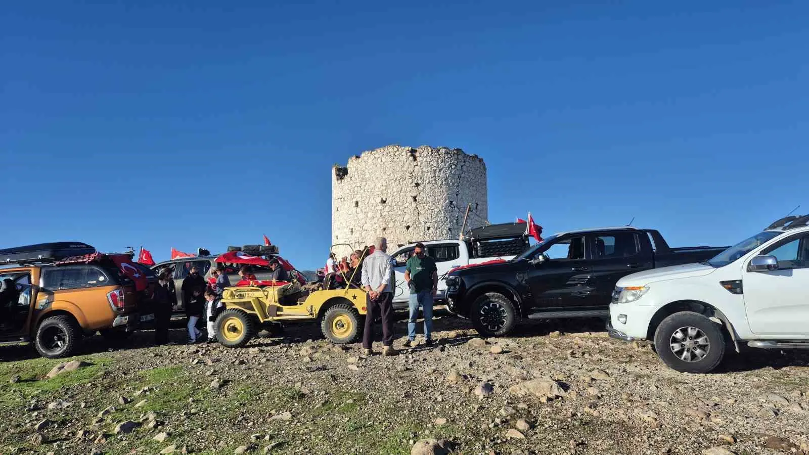 Bodrum’da arazi araçlarıyla bayram kutlaması - 3
