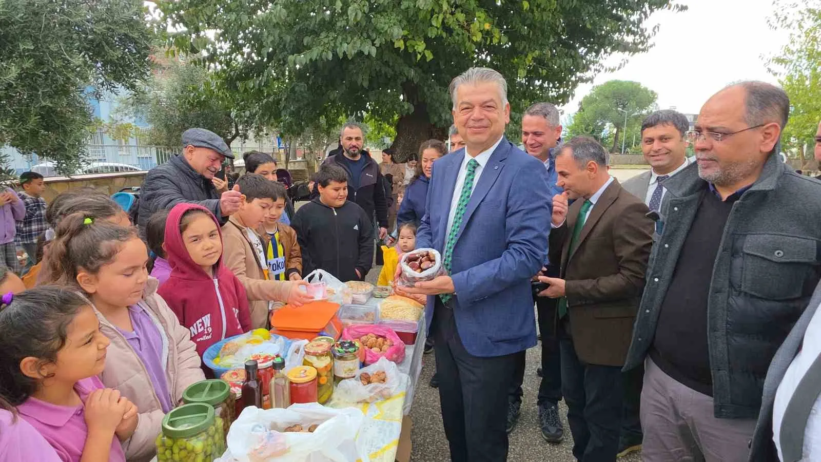 Aydında öğrenciler ekolojik pazar kurdu, satış yaptı - 5