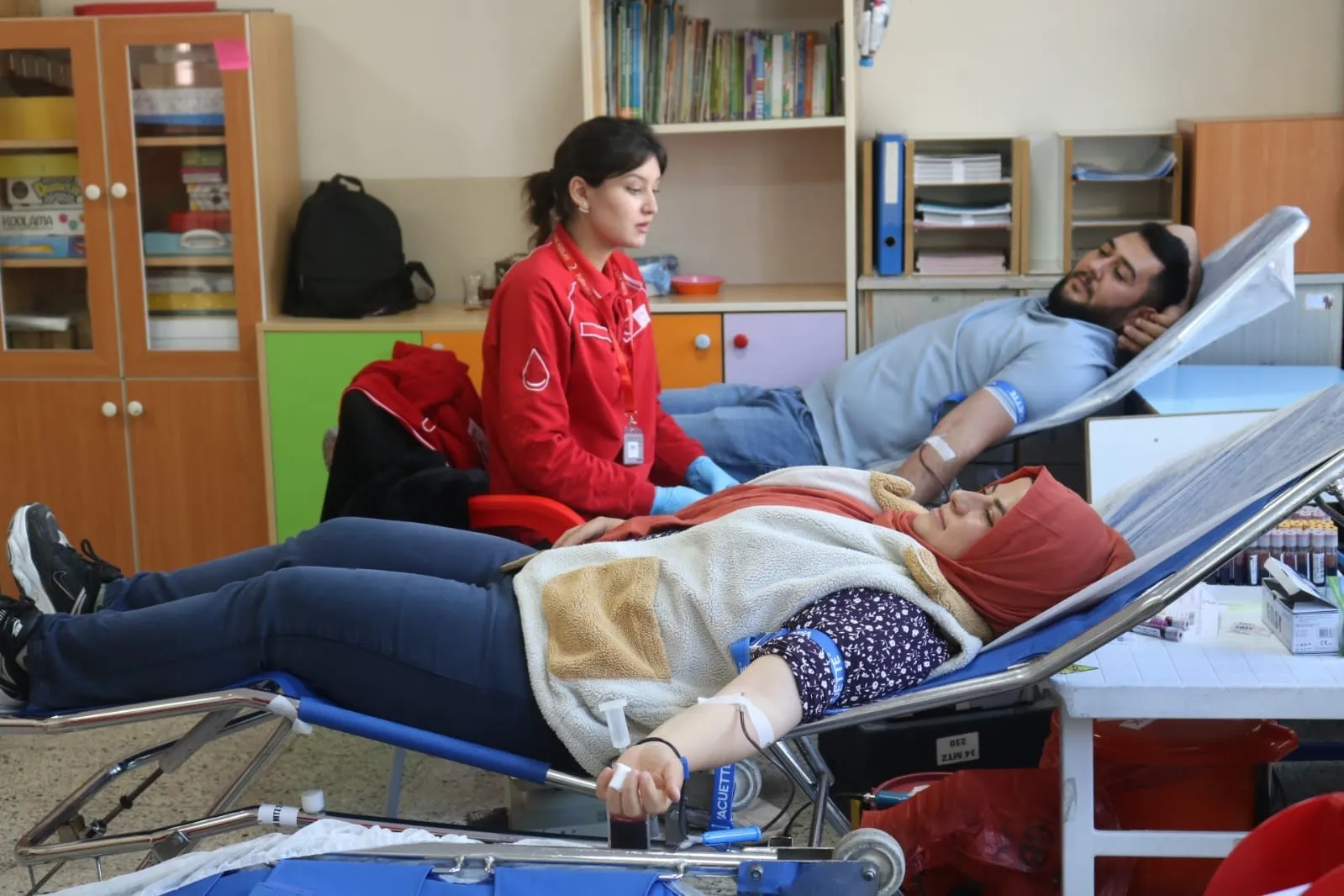 Çivril’de minikler 1 günde 100 ünite kan bağışı topladı - 4