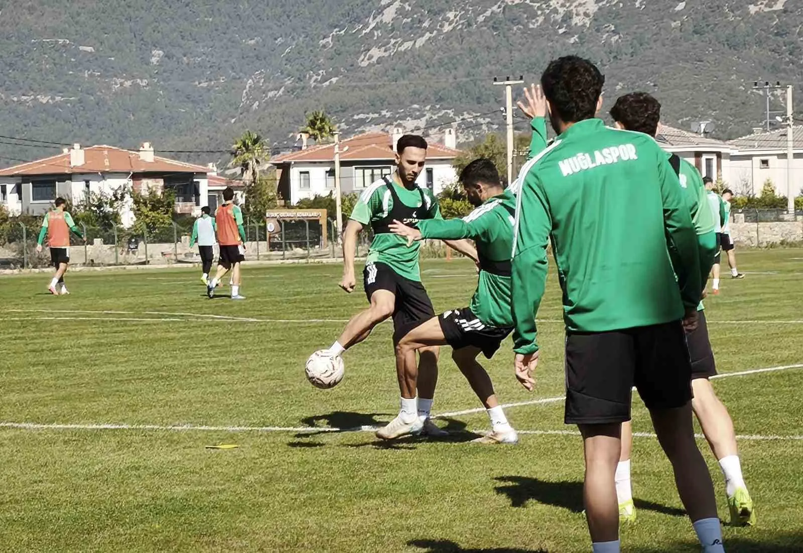 Yalçın Koşukavak: "İstanbulspor karşısında galibiyet umut ediyorum" - 7