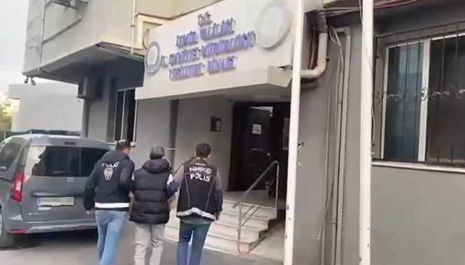 İzmir merkezli yasa dışı bahis operasyonunda 27 şüpheli tutuklandı