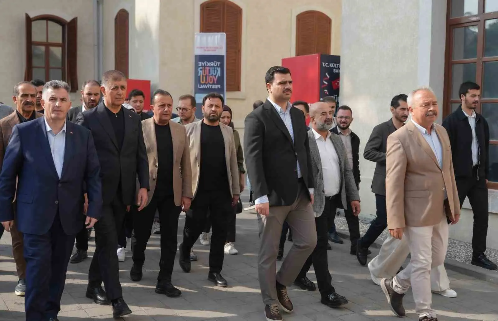 AK Parti Genel Sekreteri İnan: "İzmir Kültür Yolu Festivali, kültür ve sanat buluşmasıdır" - 4