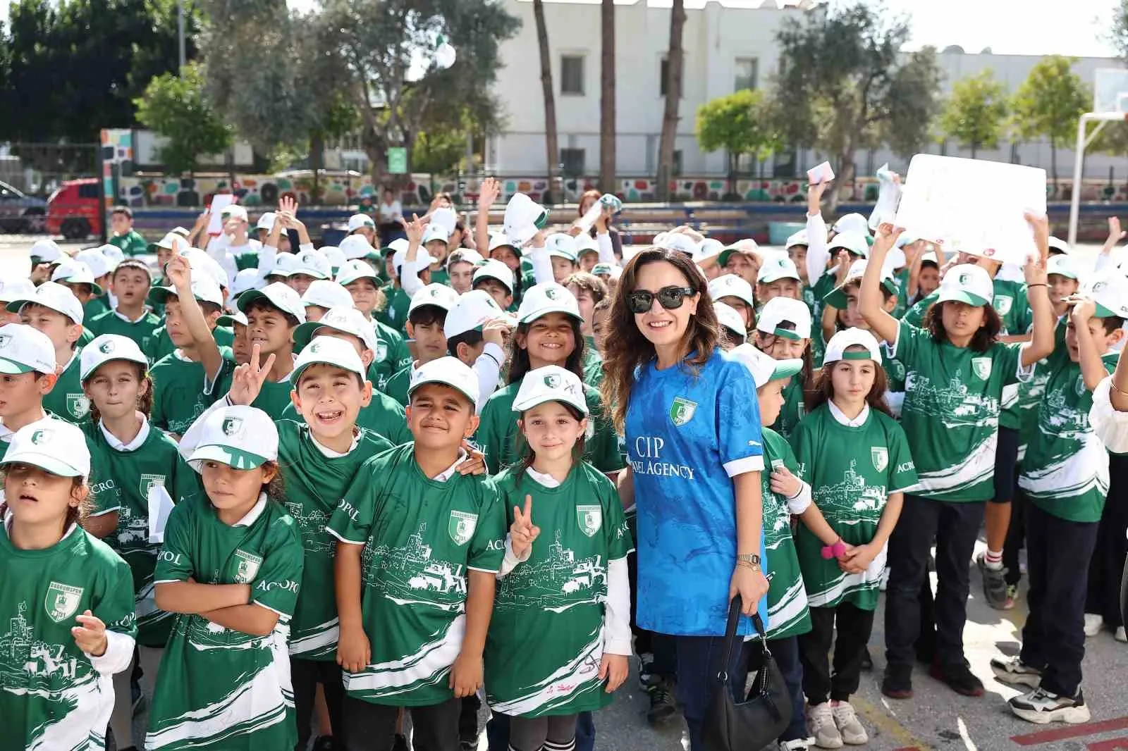 Bodrum FK’dan öğrencilere yeşil beyaz sürpriz - 3