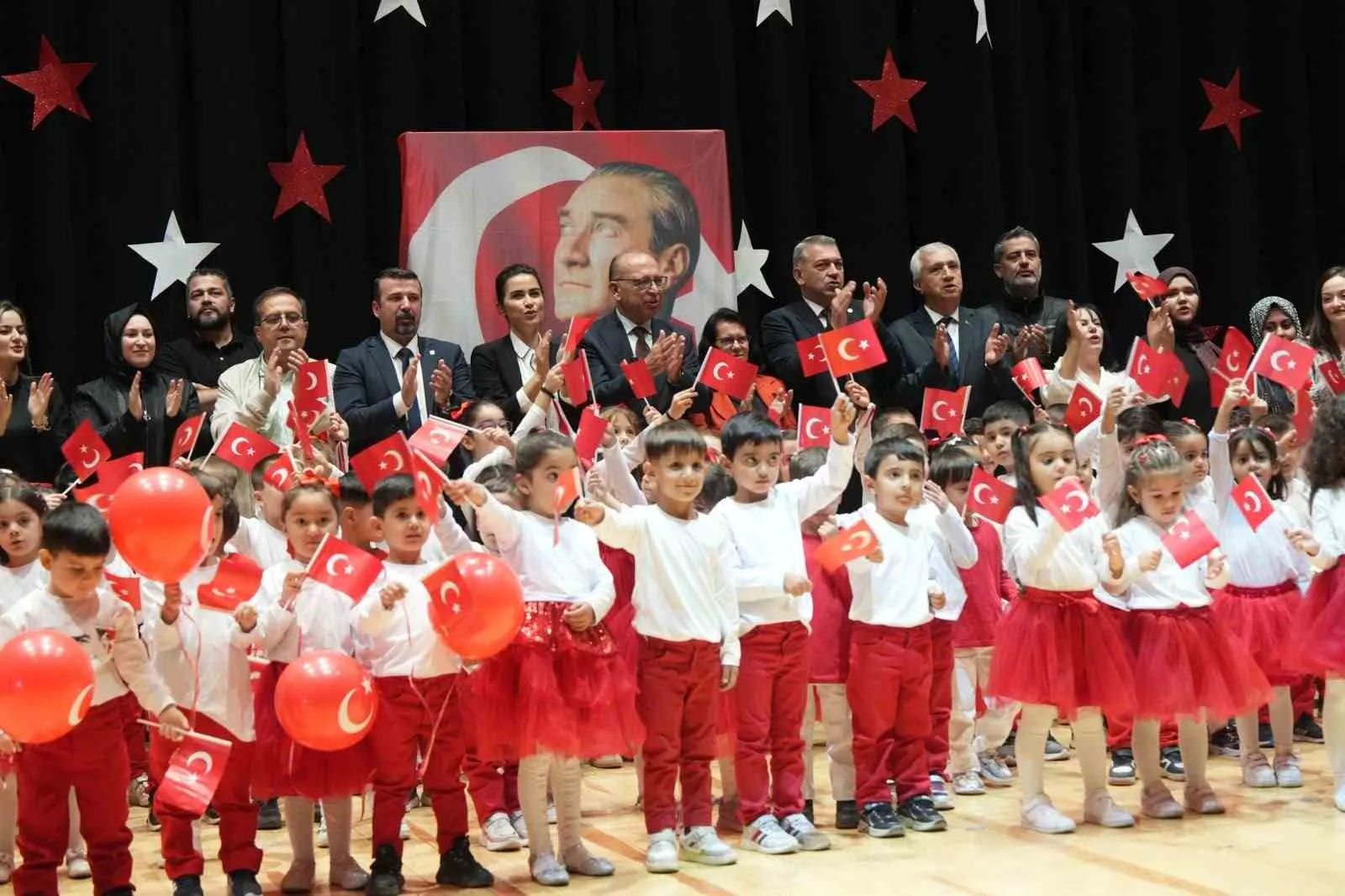 Miniklerden Cumhuriyet Bayramı’na renk katan gösteri - 5