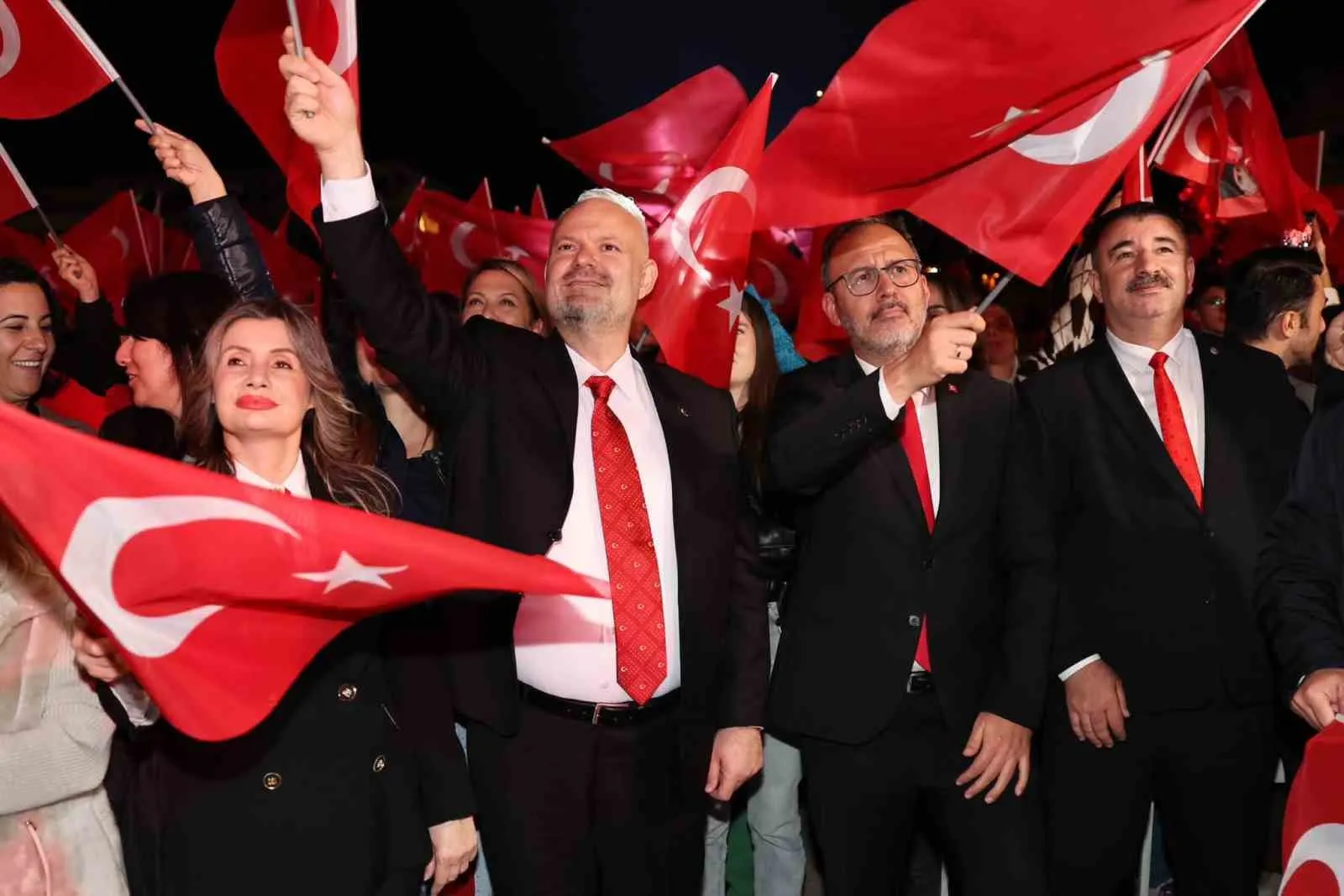 Pehlivan: "Cumhuriyeti 365 gün yüreğimizde taşıyoruz" - 2