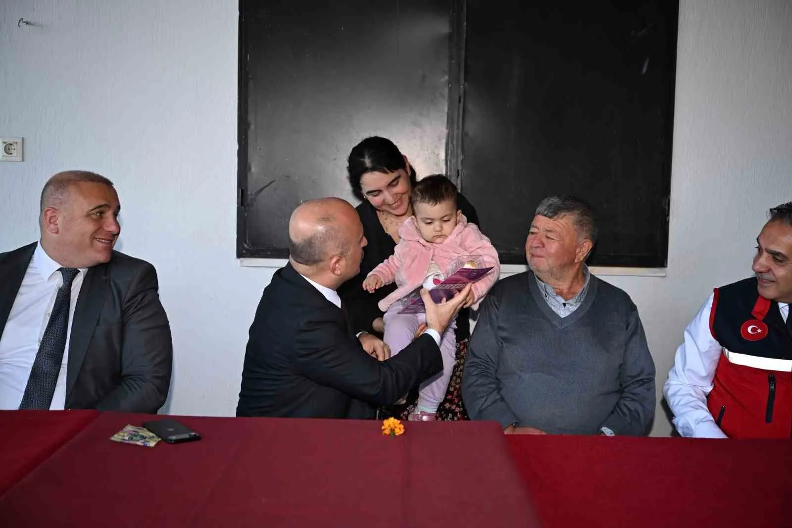 Aydın Valisi Varol, Sarıçam Mahallesi sakinleriyle buluştu - 2