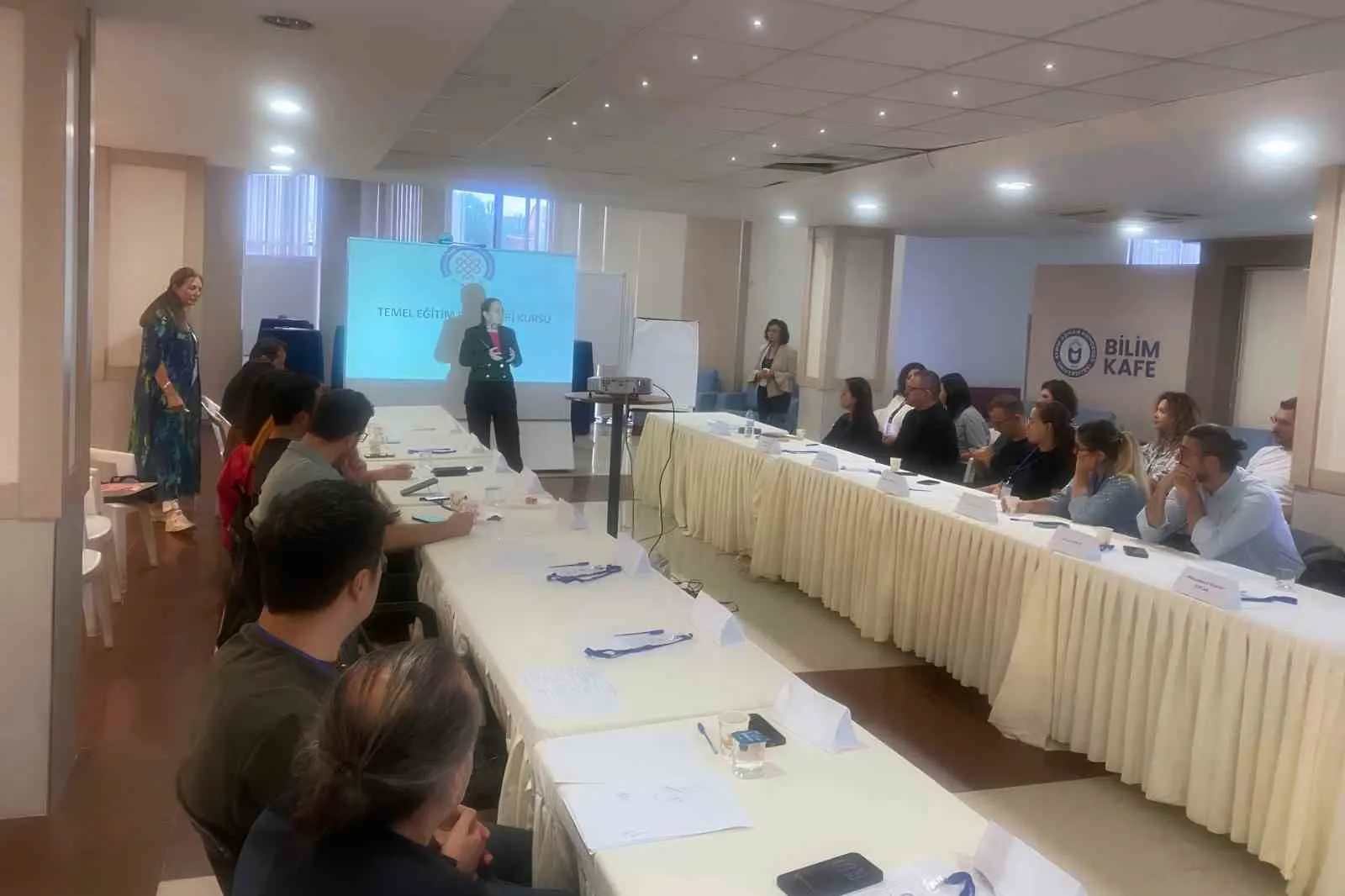 ADÜ Tıp Fakültesi’nde Eğitici Gelişimine Yönelik Temel Eğitim Becerileri Kursu düzenlendi - 2