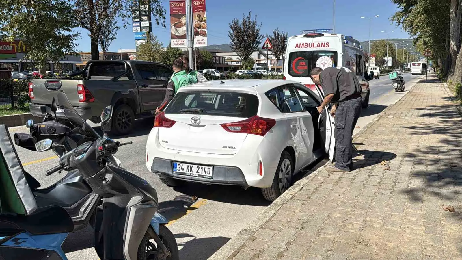 Menteşe’de kırmızı ışık ihlali kazaya neden oldu: 1 yaralı - 2