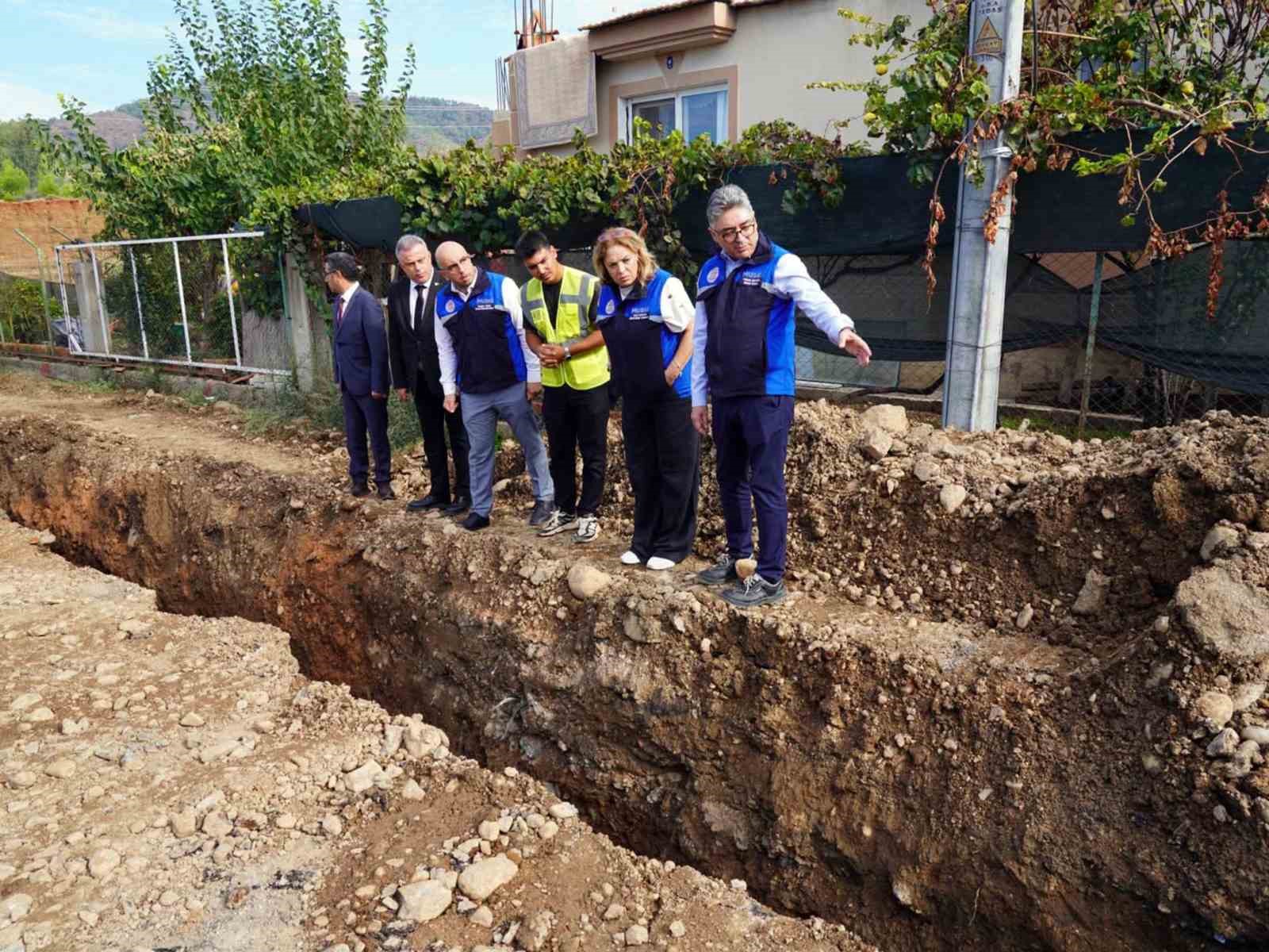 MUSKİ’den Fethiye Çatalarık’ta 2 bin metrelik kanalizasyon hattı çalışması