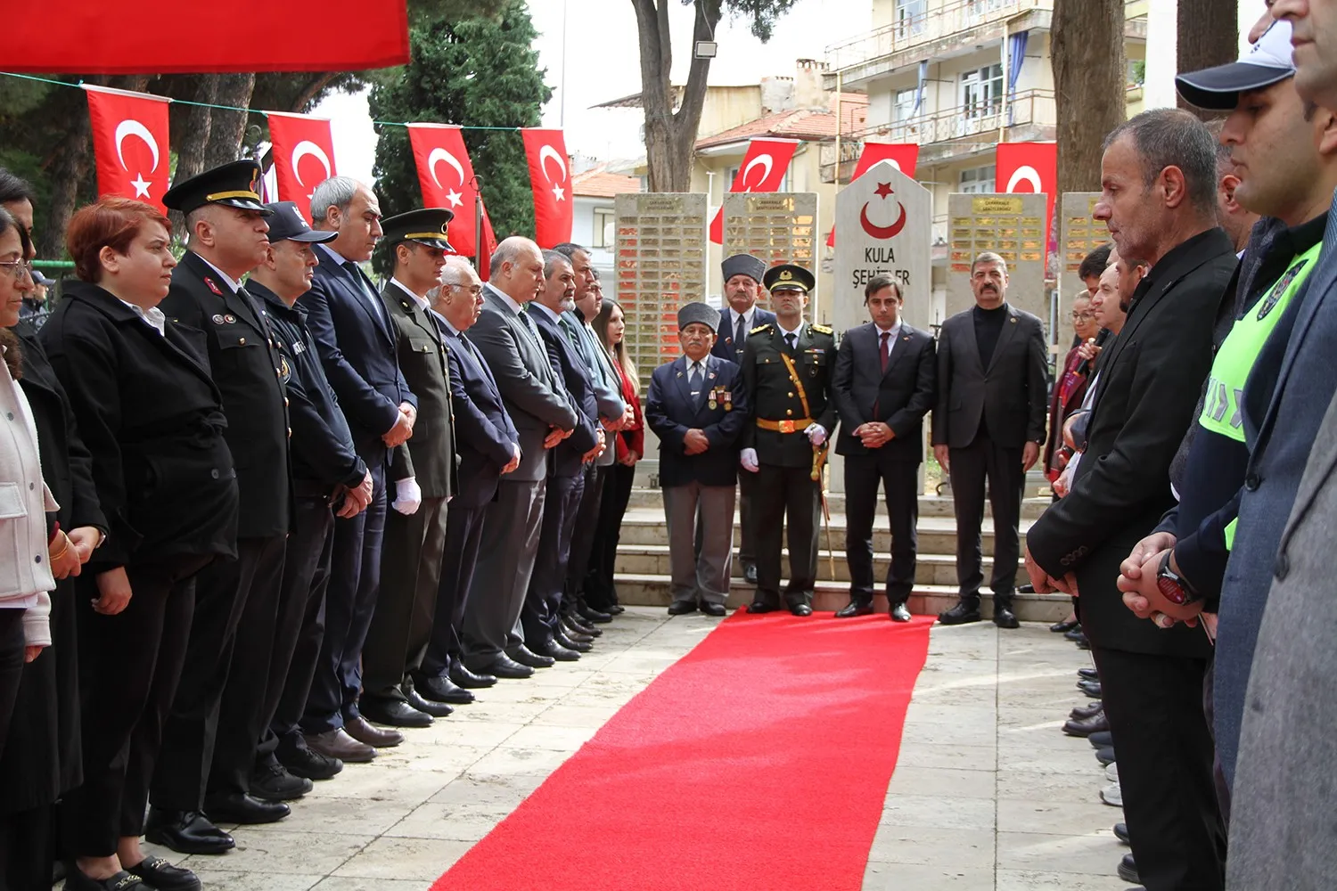Kula’da Cumhuriyet Bayramı kutlamaları başladı - 6