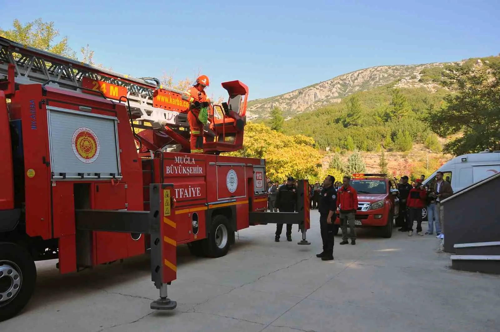 Kurtarma ekiplerinden okulda ortak tatbikat - 3