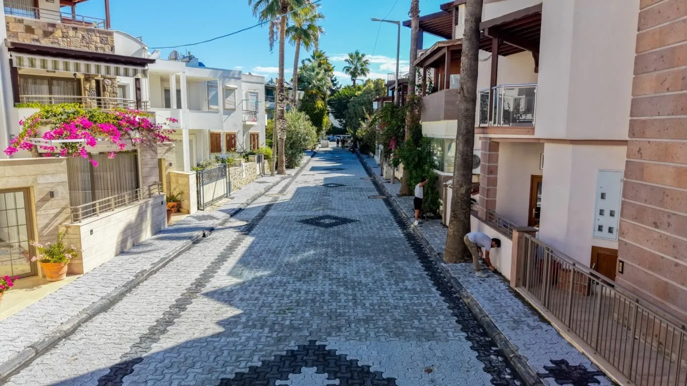 Bodrum’da beş mahallede yol çalışmaları sürüyor - 2