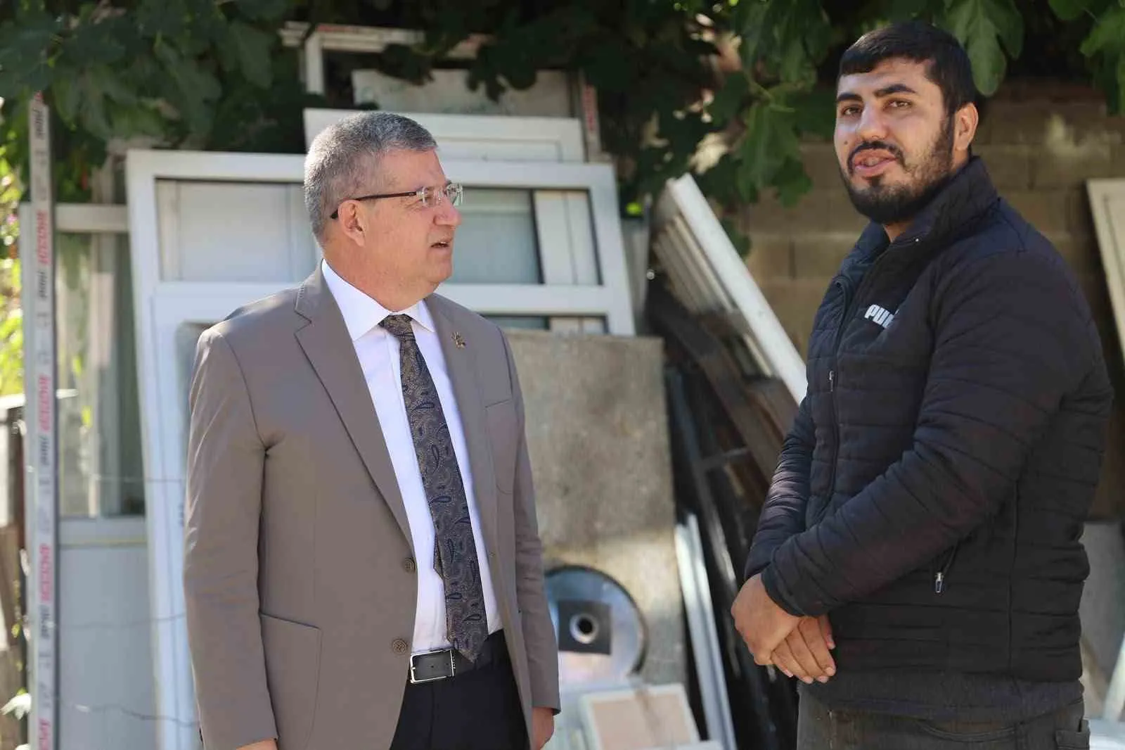 AK Parti Denizli İl Başkanı Subaşıoğlu’ndan Hacı Kaplanlar’da esnaf ziyareti - 2