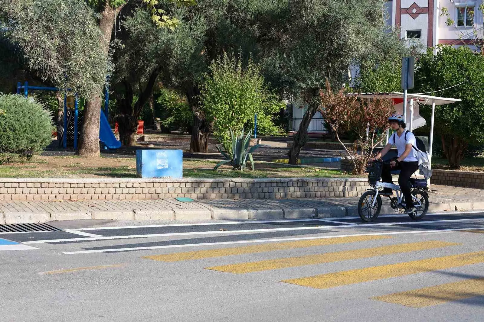 Aydın’da bisiklet yolunun tamamlanan bölümleri kullanıma açıldı - 2