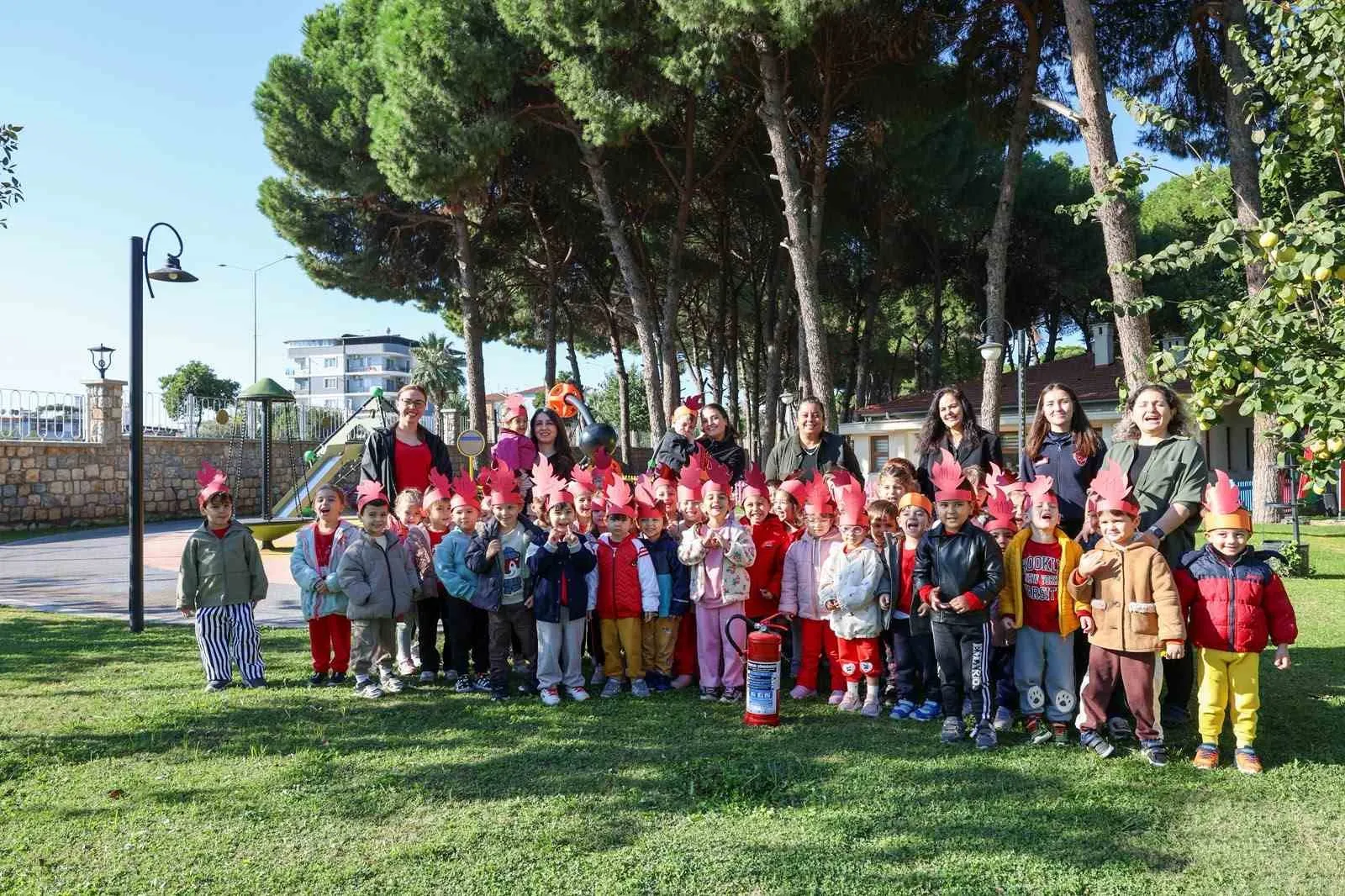 Aydın Büyükşehir Belediyesi Çocuk Gelişim Merkezleri’nde Eğitici İtfaiye etkinliği